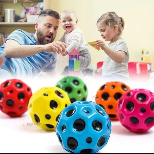 High Resilience Hole Ball Soft Bouncy Ball Anti-fall Moon Shape Porous Bouncy Ball Kids Indoor Outdoor Toy Kids Adults Soft Pu Foam Anti-stress Moon Shape Porous Bouncy Space Balls High Bouncing Moon Stress Ball (random Color)